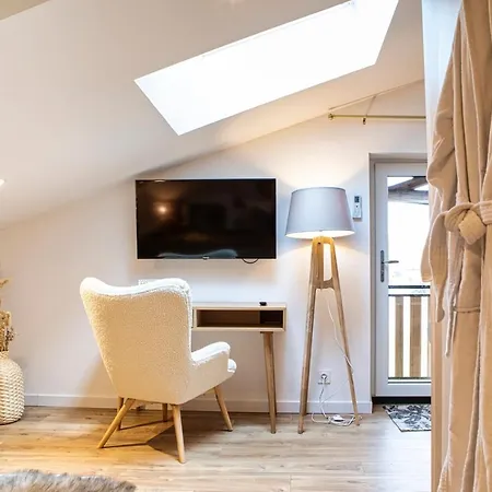 Le Cocon & Prive - L'oliveraie D'eurocentre Апартаменты Кастельно-д’Эстретефон