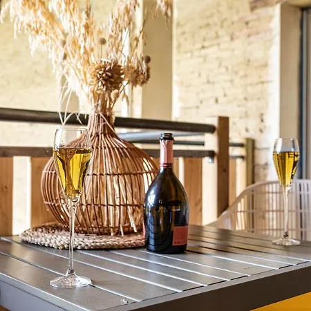 Le Cocon & Prive - L'oliveraie D'eurocentre Апартаменты Кастельно-д’Эстретефон